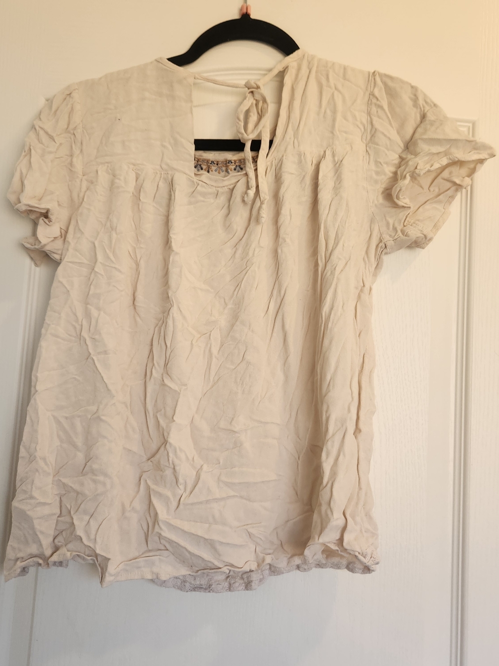 Knox Rose Cream Embroidered Boho Blouse with Navy & Tan Accents M Euc - Picture 4 of 4